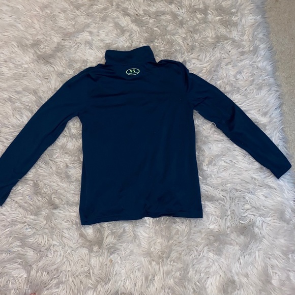 Under Armour pull over - Picture 4 of 5